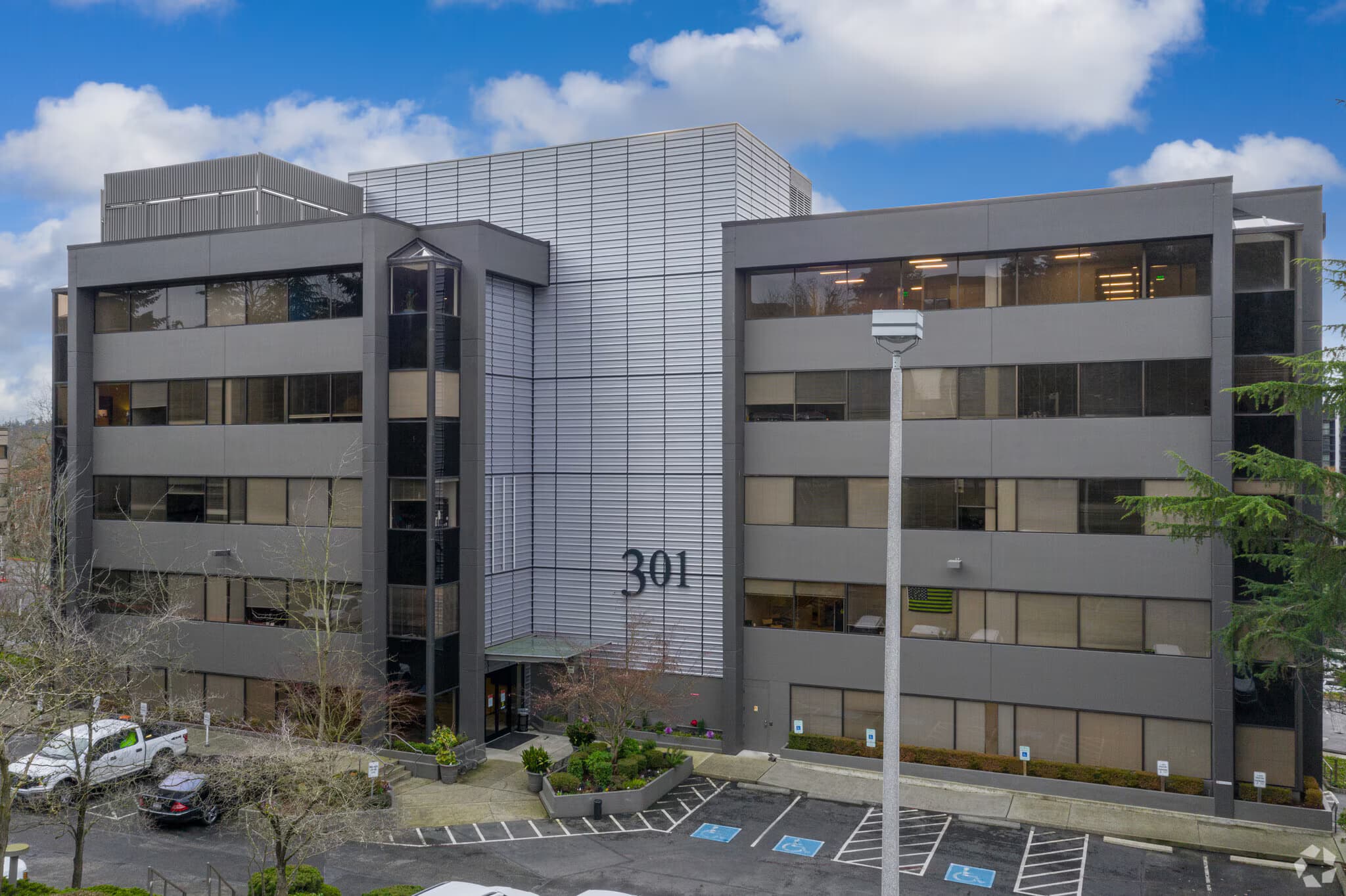 Ideal Spaces Bellevue professional office building exterior in downtown Bellevue