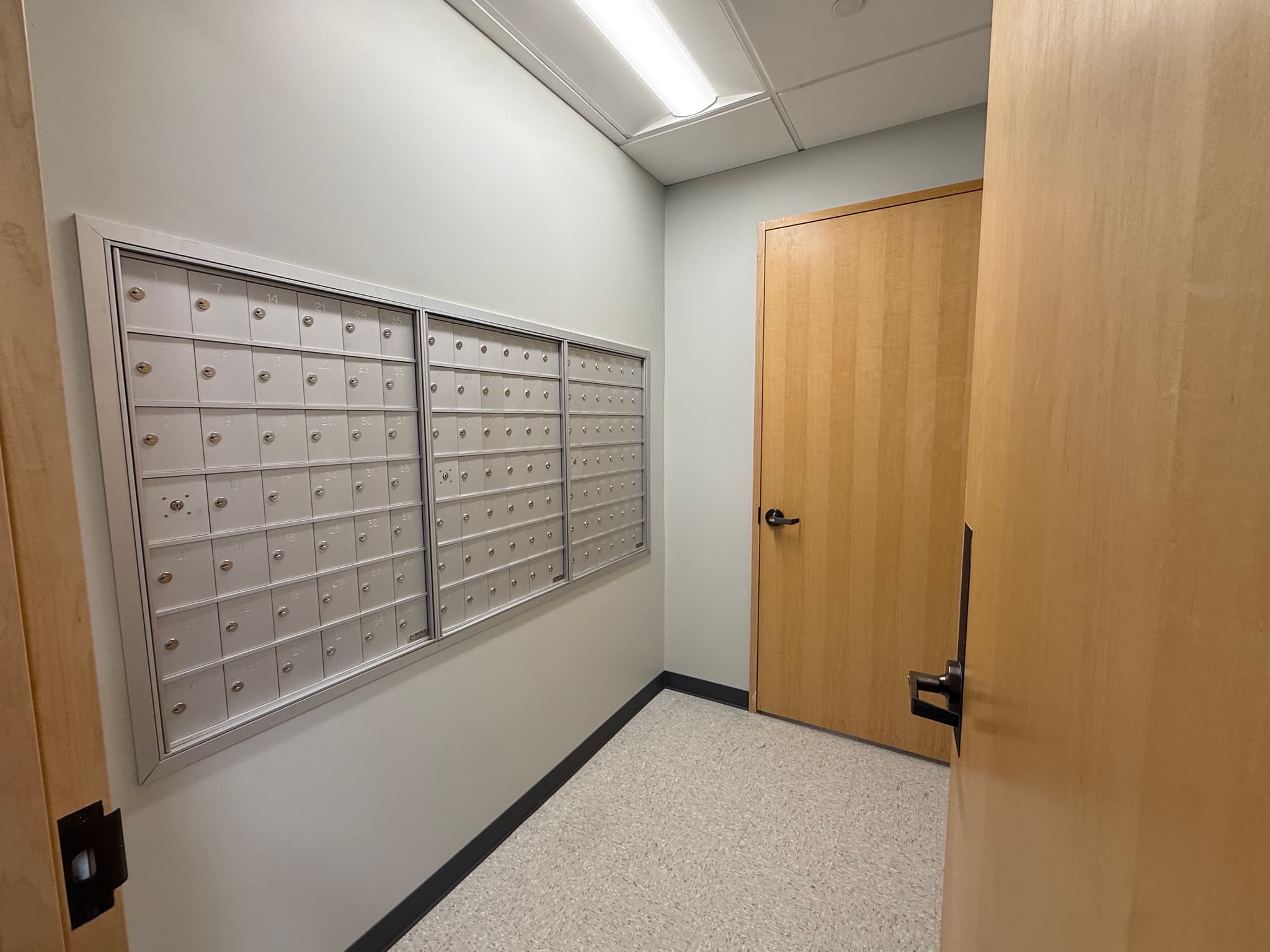 Modern meeting room available for business address members