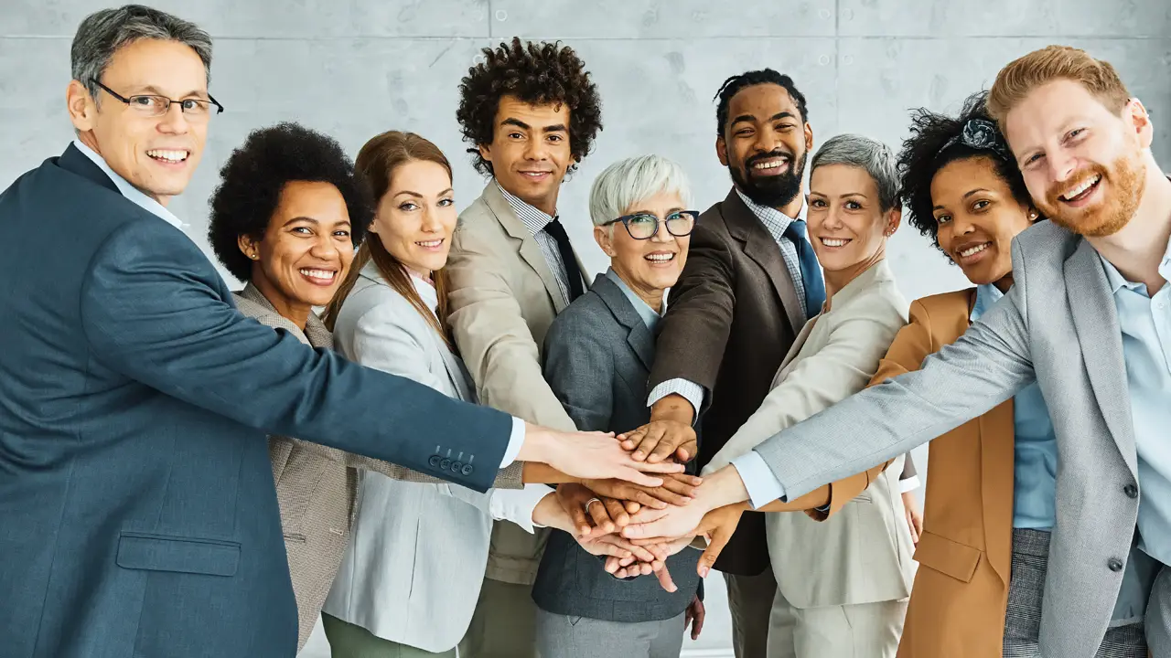 Professional community networking at Ideal Spaces Bellevue